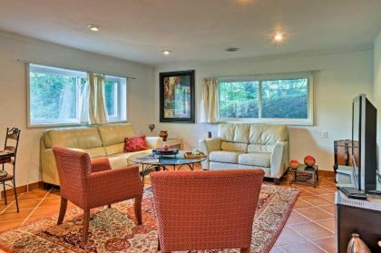 Contemporary Cincinnati Apt with WiFi Near Kenwood! - image 6