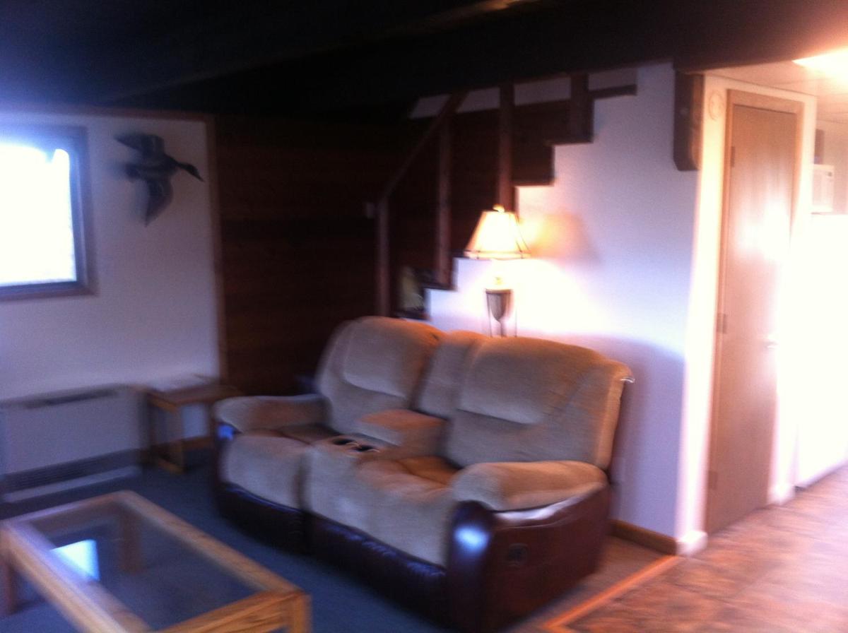 Clam Gulch Cabin - image 3