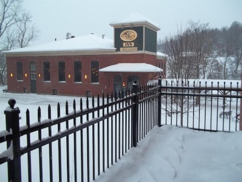 Common Man Inn & Restaurant Claremont - image 36