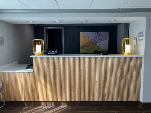 Comfort Inn Clarks Summit - image 9