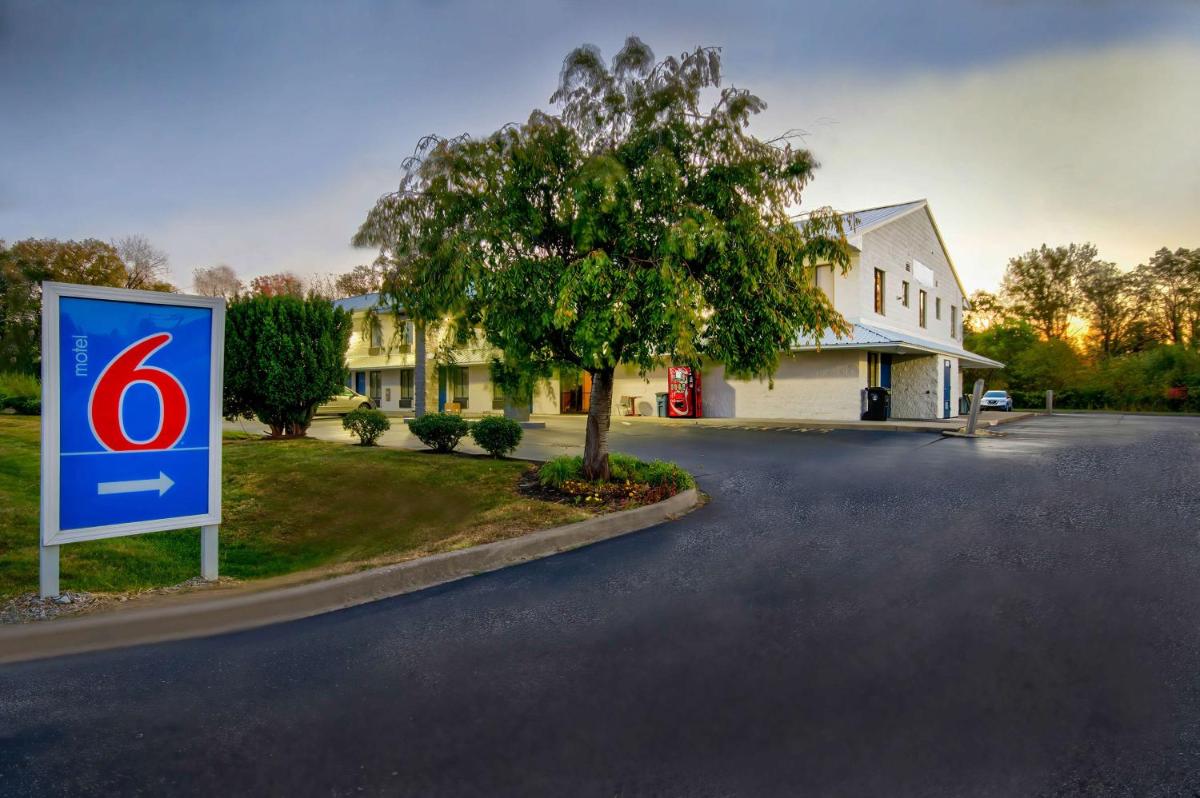 Value Inn Jeffersonville - main image