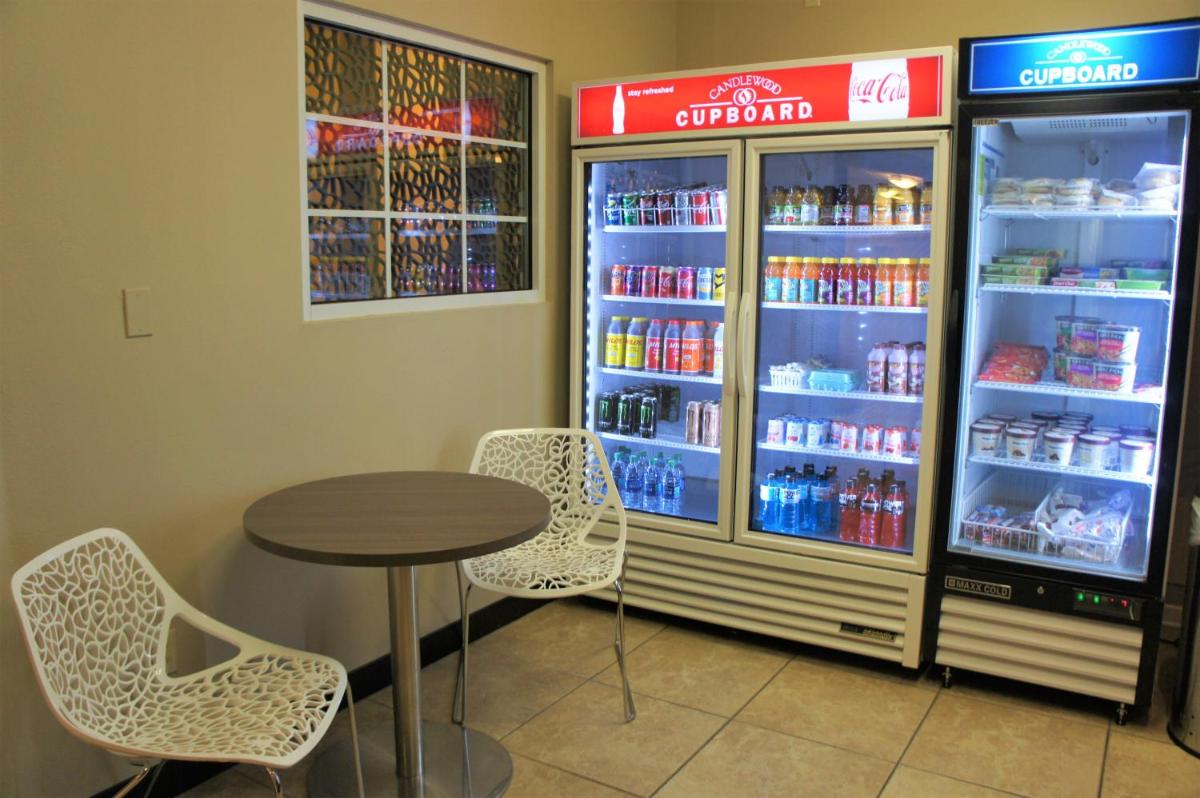 Candlewood Suites Clarksville - image 6
