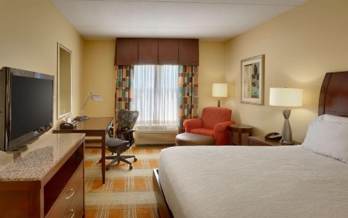 Hilton Garden Inn Clarksville - image 11
