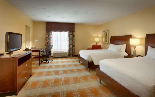Hilton Garden Inn Clarksville - image 4
