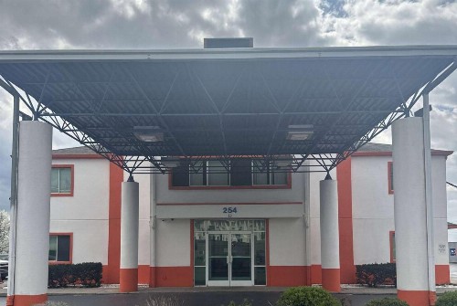Americas Best Value Inn Clarksville - image 3