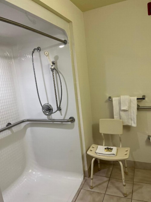 Americas Best Value Inn Clarksville - image 30