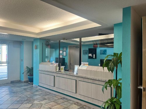Americas Best Value Inn Clarksville - image 33