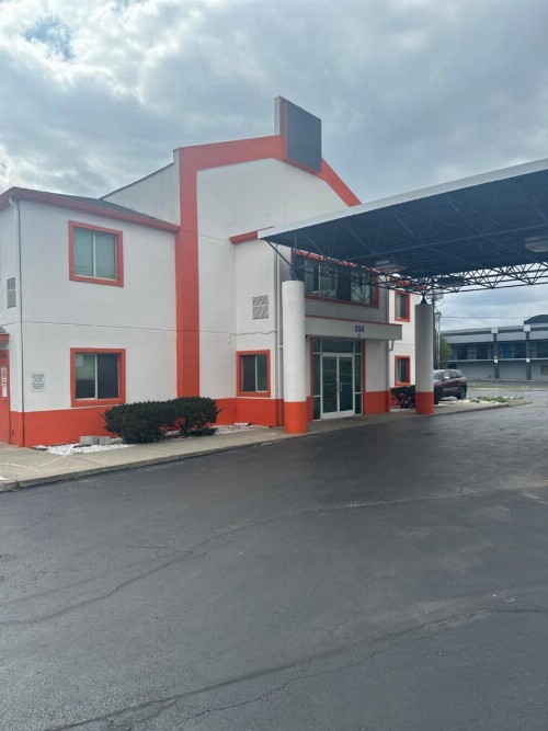 Americas Best Value Inn Clarksville - image 44