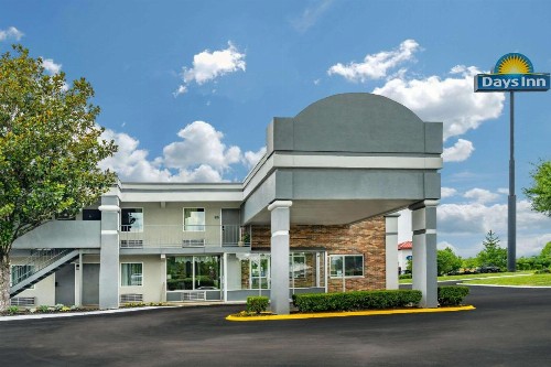 Days Inn by Wyndham Clarksville TN - image 27