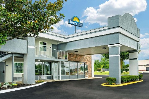 Days Inn by Wyndham Clarksville TN - image 28
