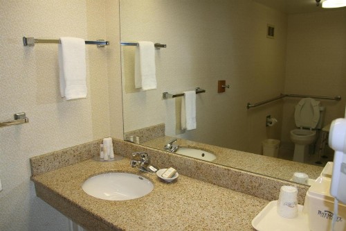Baymont by Wyndham Clarksville Northeast - image 2