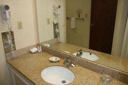 Baymont by Wyndham Clarksville Northeast - image 20
