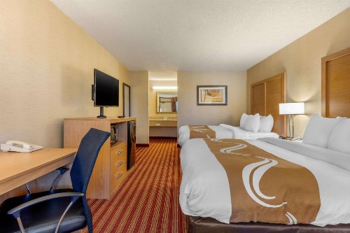 Quality Inn Exit 4 Clarksville - image 10