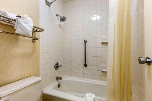 Quality Inn Exit 4 Clarksville - image 11