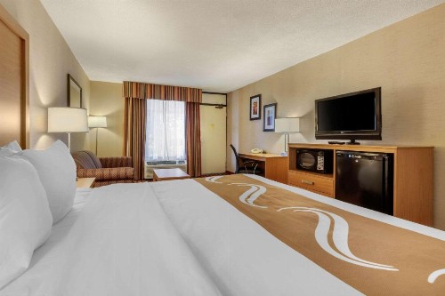 Quality Inn Exit 4 Clarksville - image 18