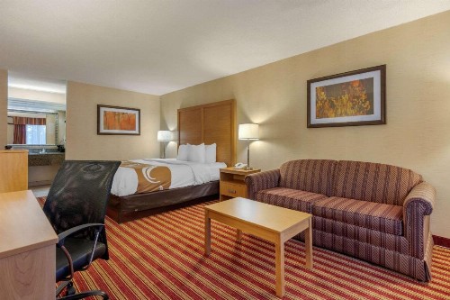 Quality Inn Exit 4 Clarksville - image 34