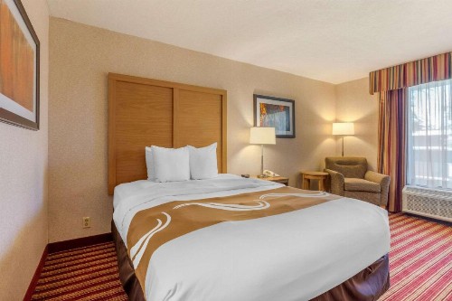 Quality Inn Exit 4 Clarksville - image 48