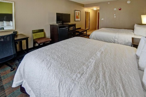 Hampton Inn & Suites Clarksville - image 29
