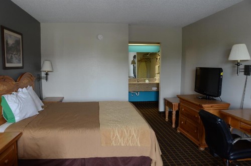 Guesthouse Inn - image 19