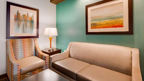 Best Western Plus Atrium Inn & Suites - image 10