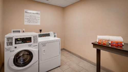 Best Western Plus Atrium Inn & Suites - image 28