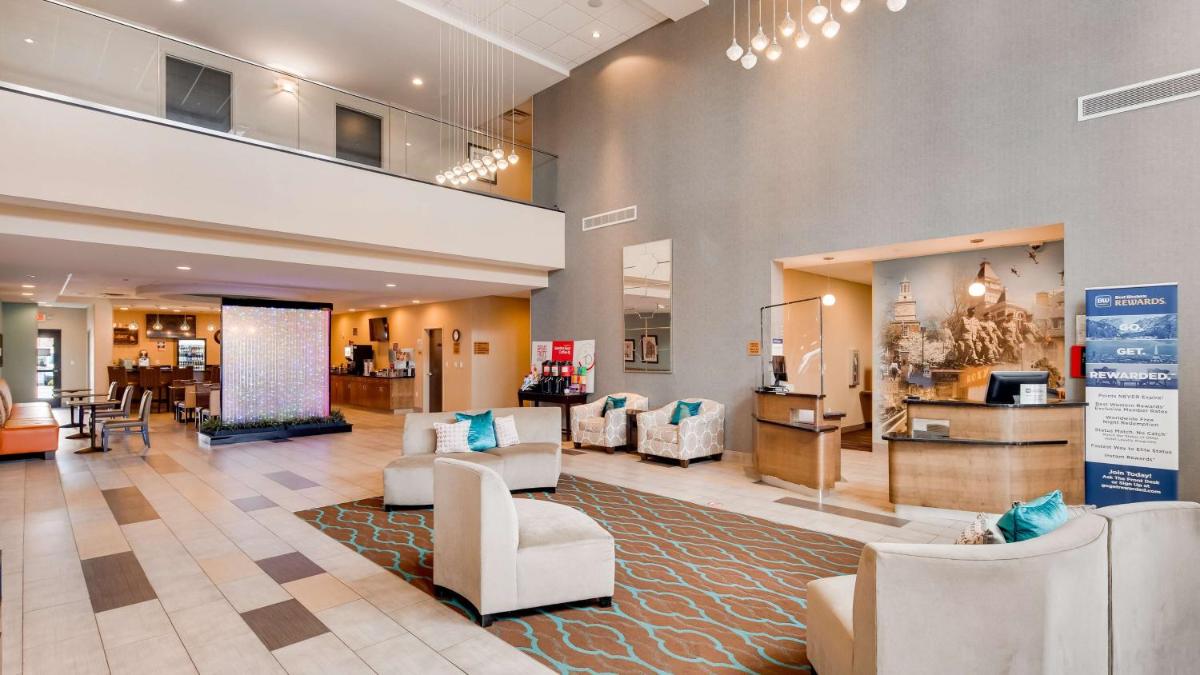 Best Western Plus Atrium Inn & Suites - image 5