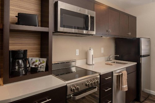 TownePlace by Marriott Suites Clarksville - image 13