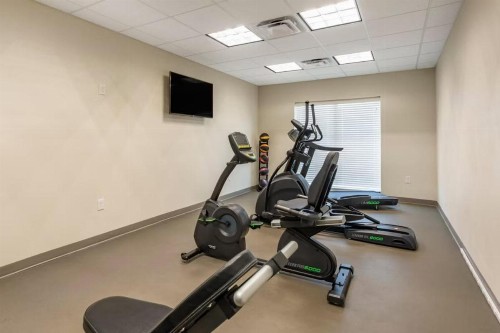 Sleep Inn & Suites- Clarksville - image 12