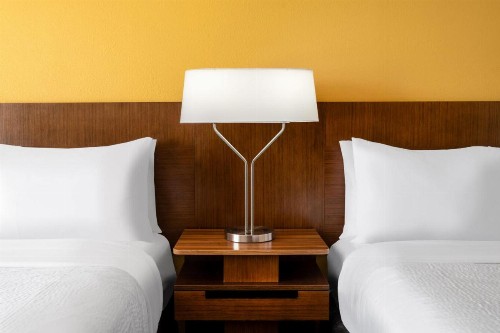 Sleep Inn & Suites- Clarksville - image 2