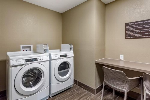 Sleep Inn & Suites- Clarksville - image 7