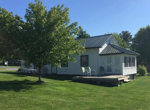 Seaway Slips Waterfront Cottages - image 19