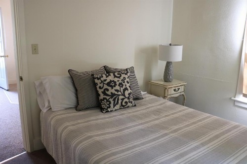 West Winds Motel & Cottages - image 48