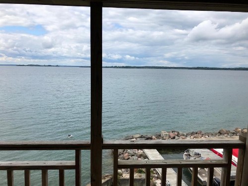 West Winds Motel & Cottages - image 5
