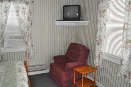 K's Motel & Cottages - image 4
