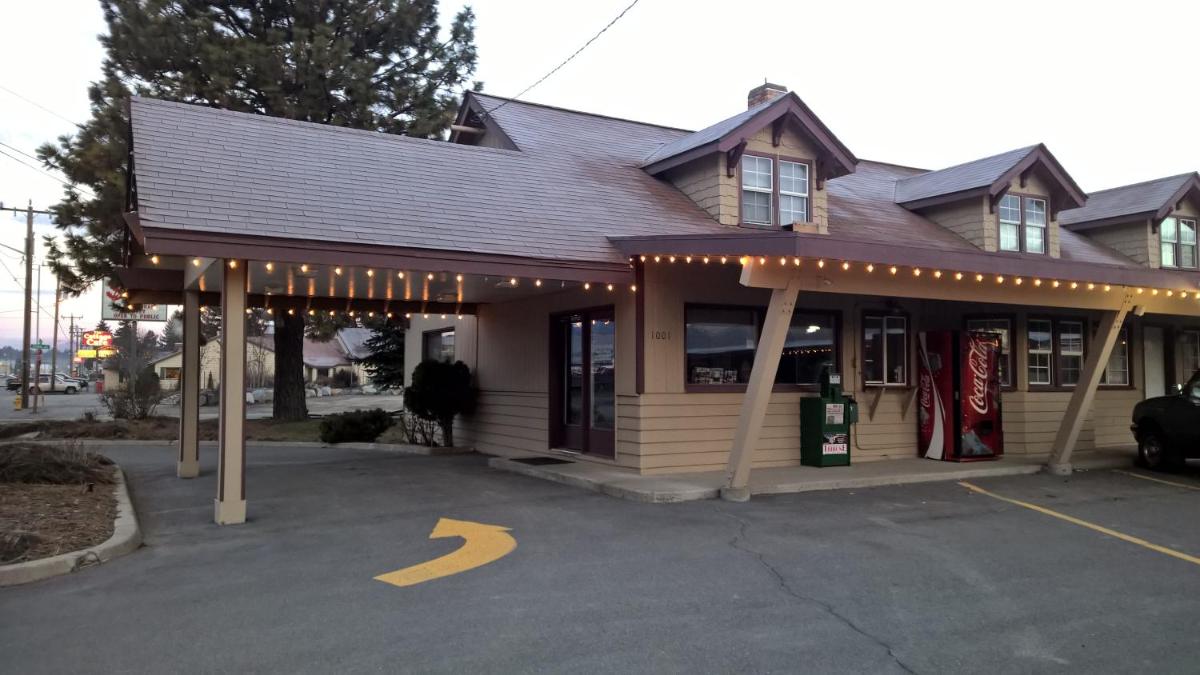 Cle Elum Travelers Inn - main image