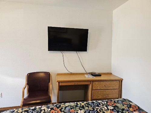 Cle Elum Travelers Inn - image 33