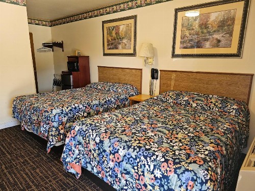 Cle Elum Travelers Inn - image 34