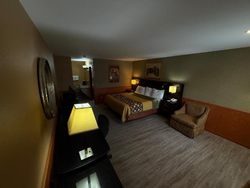 Stewart Lodge - image 27