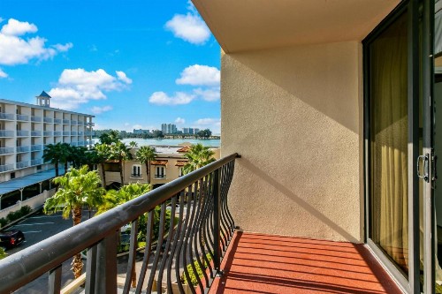 Holiday Inn Hotel & Suites Clearwater Beach an IHG Hotel - image 14