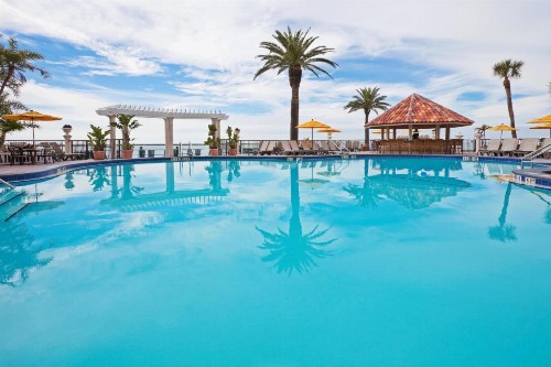 Holiday Inn Hotel & Suites Clearwater Beach an IHG Hotel - image 16