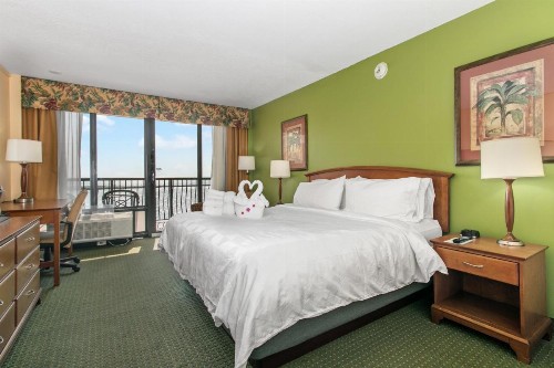Holiday Inn Hotel & Suites Clearwater Beach an IHG Hotel - image 34