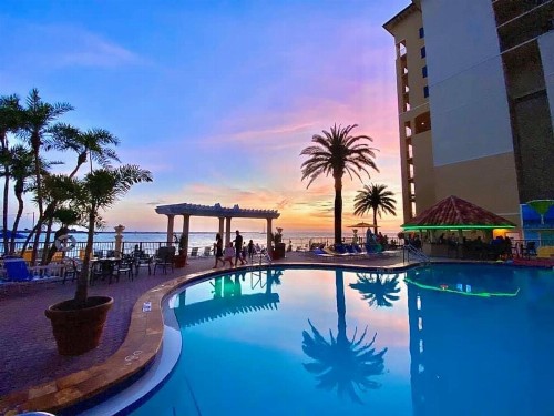 Holiday Inn Hotel & Suites Clearwater Beach an IHG Hotel - image 38