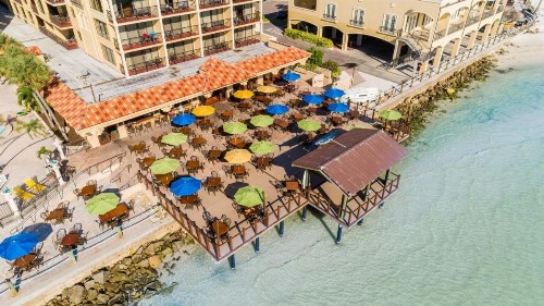Holiday Inn Hotel & Suites Clearwater Beach an IHG Hotel - image 41