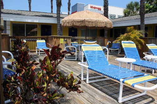 Barefoot Bay Resort Motel - image 8