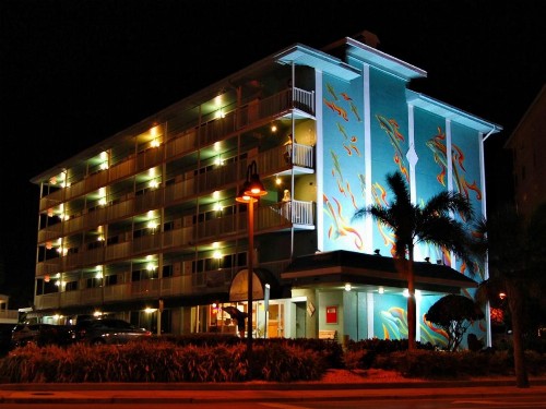 Clearwater Beach Hotel - image 8