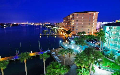 Clearwater Beach Hotel - image 1