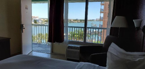 Clearwater Beach Hotel - image 22