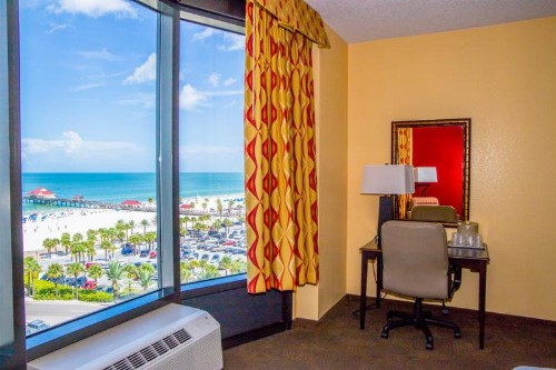 Pier House 60 Clearwater Beach Marina Hotel - image 18