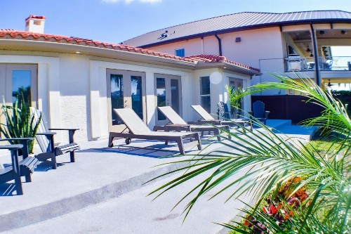 Brightwater Suites - image 11