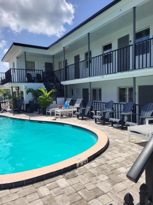 Brightwater Suites - image 2